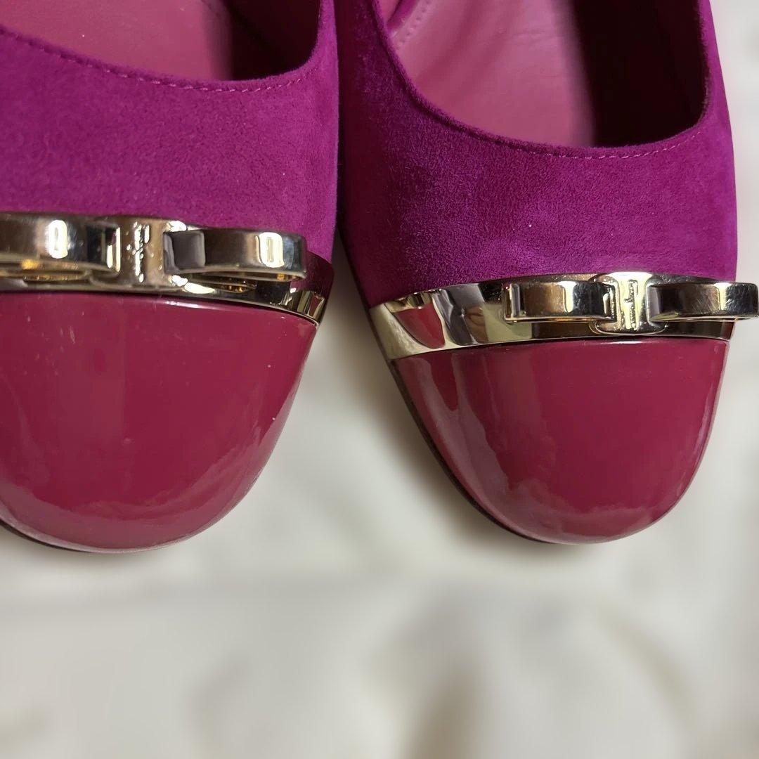 フェラガモ メタリックリボンパンプス