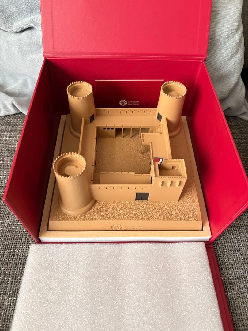 アル•ズハラの砦のトロフィー　大阪万博　カタールパビリオン