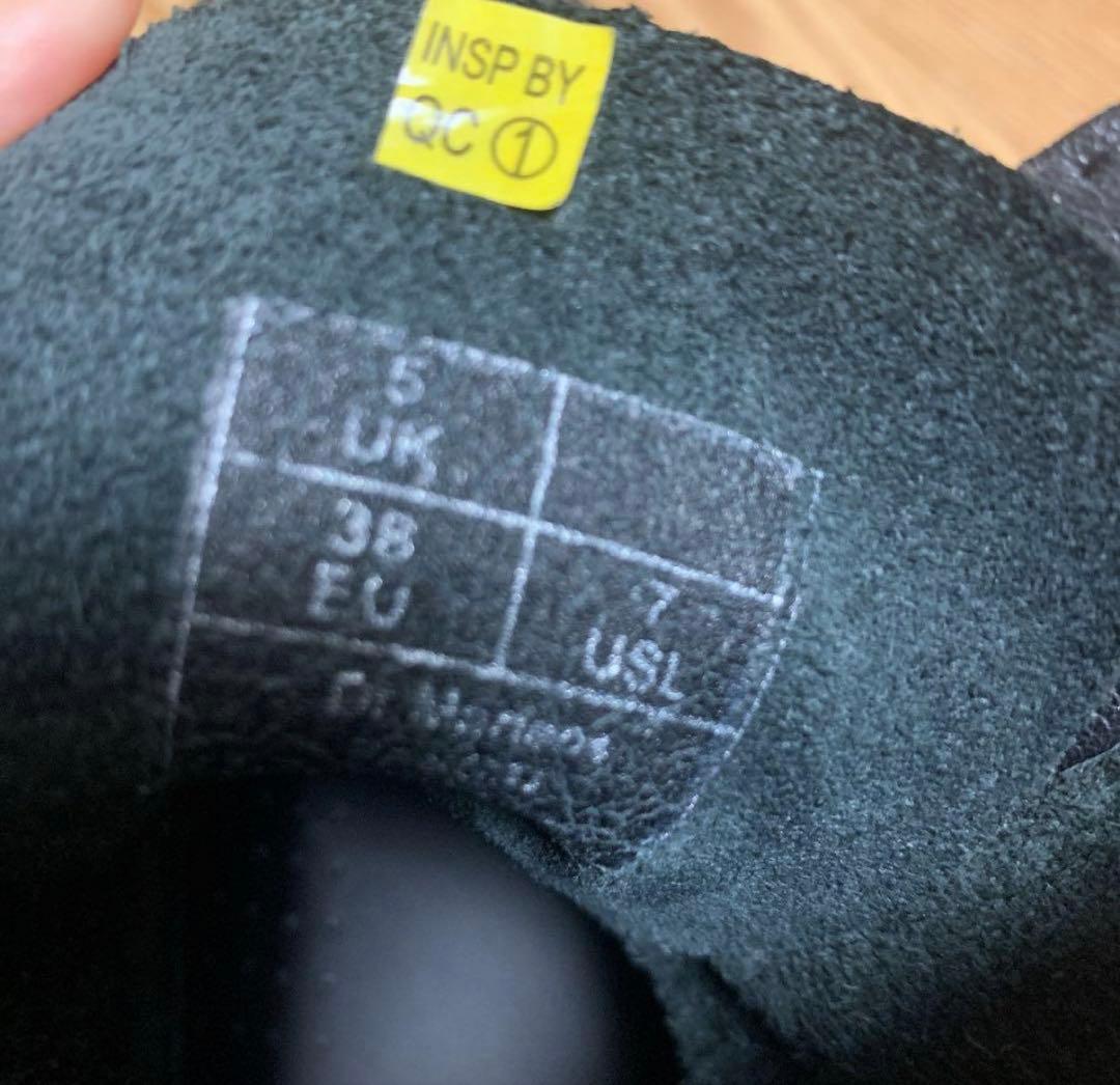 Dr. Martens ブラックレースアップブーツ