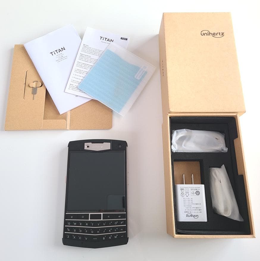 美品！ Unihertz Titan