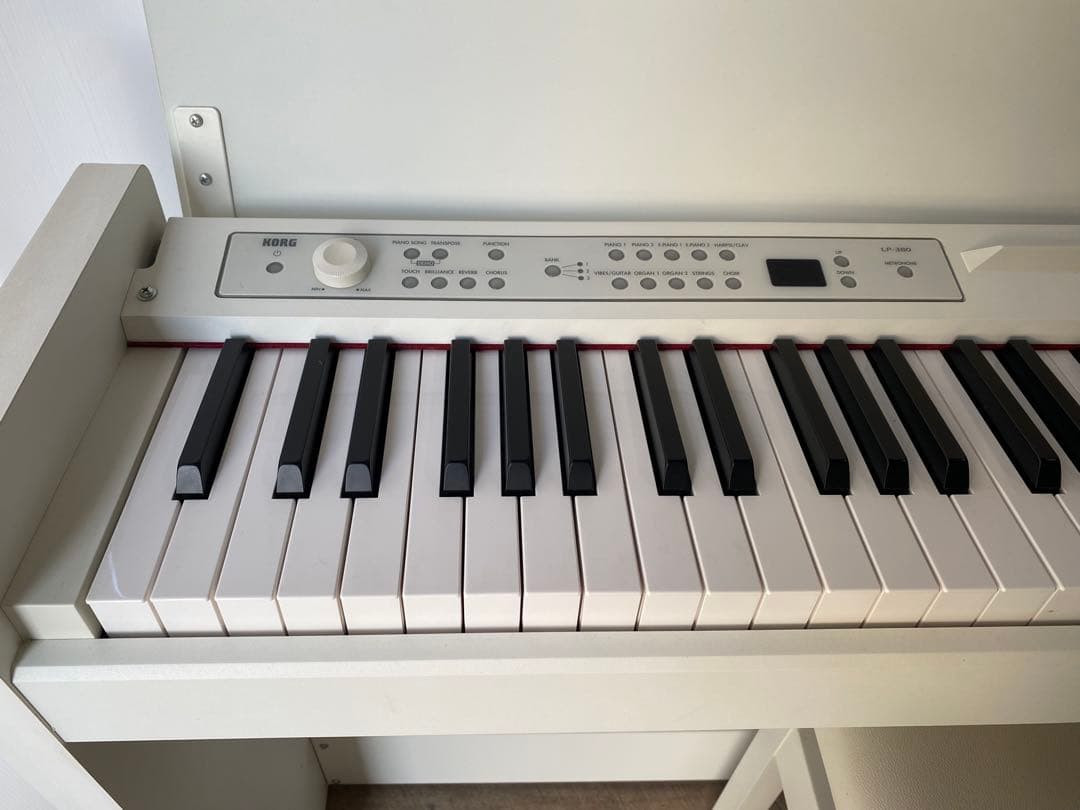 電子ピアノ KORG LP380/ LP-380 コンパクトな奥行26センチ！