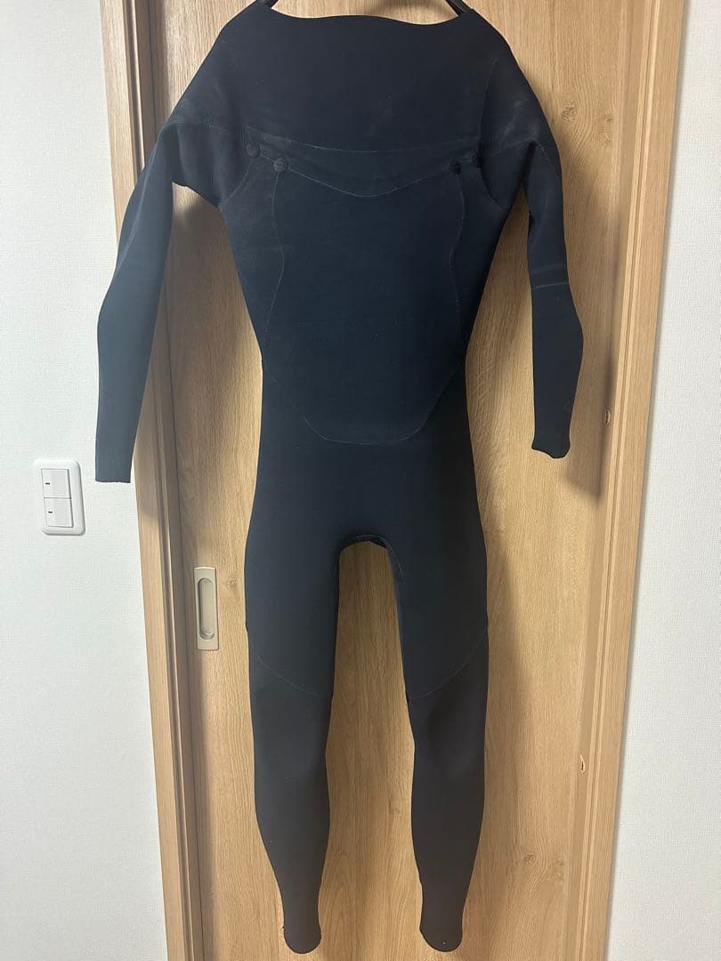 ビラボン　ジャーフル3ミリ ウエットスーツ