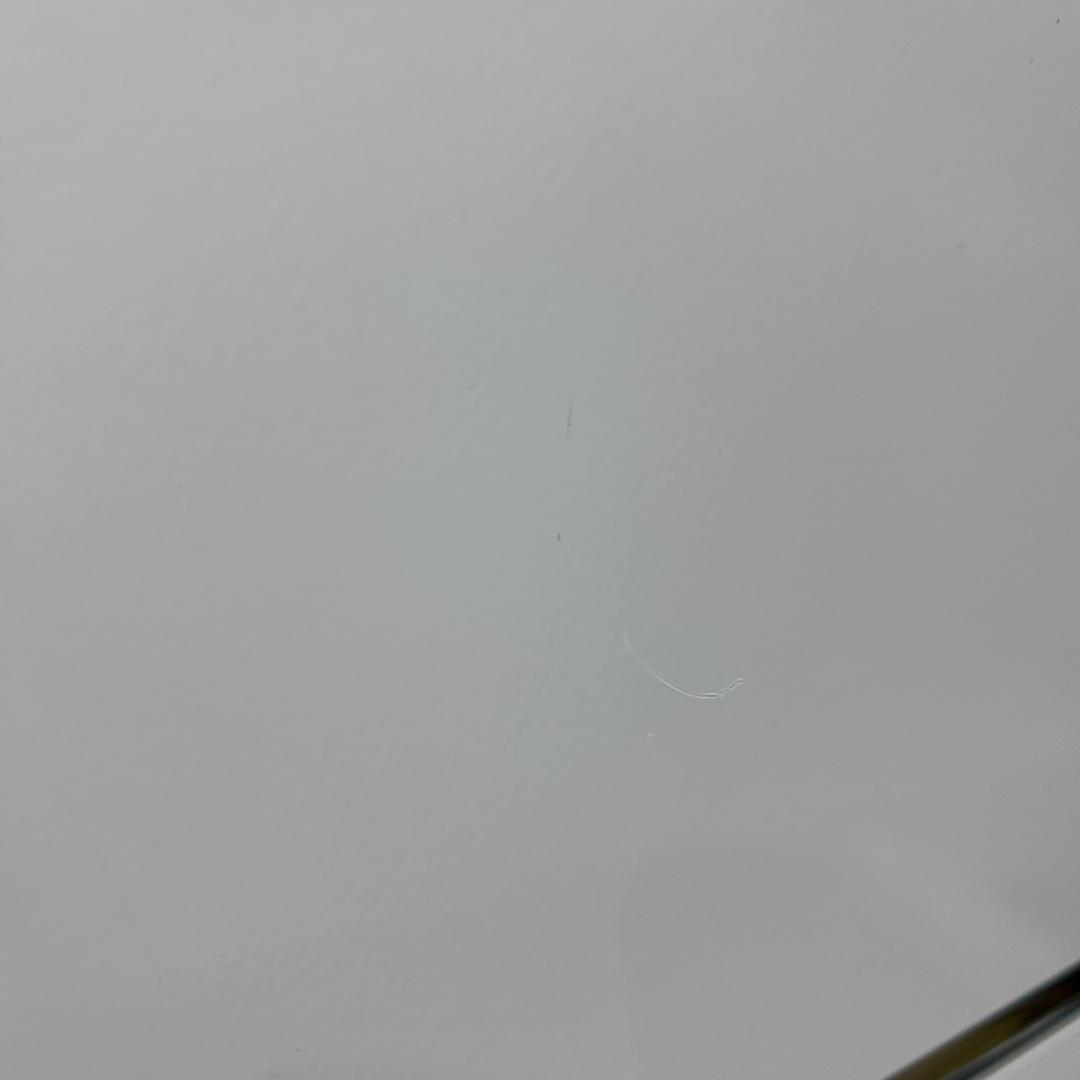 USM Haller キャビネット1列4段 ルビーレッド、ピュアホワイト