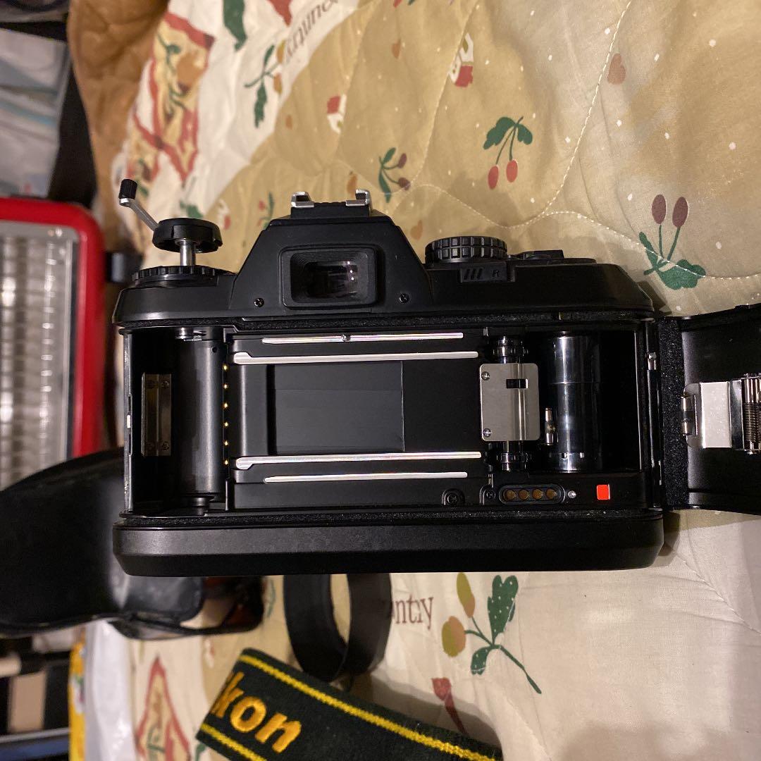 Nikon F-501 スチルカメラ