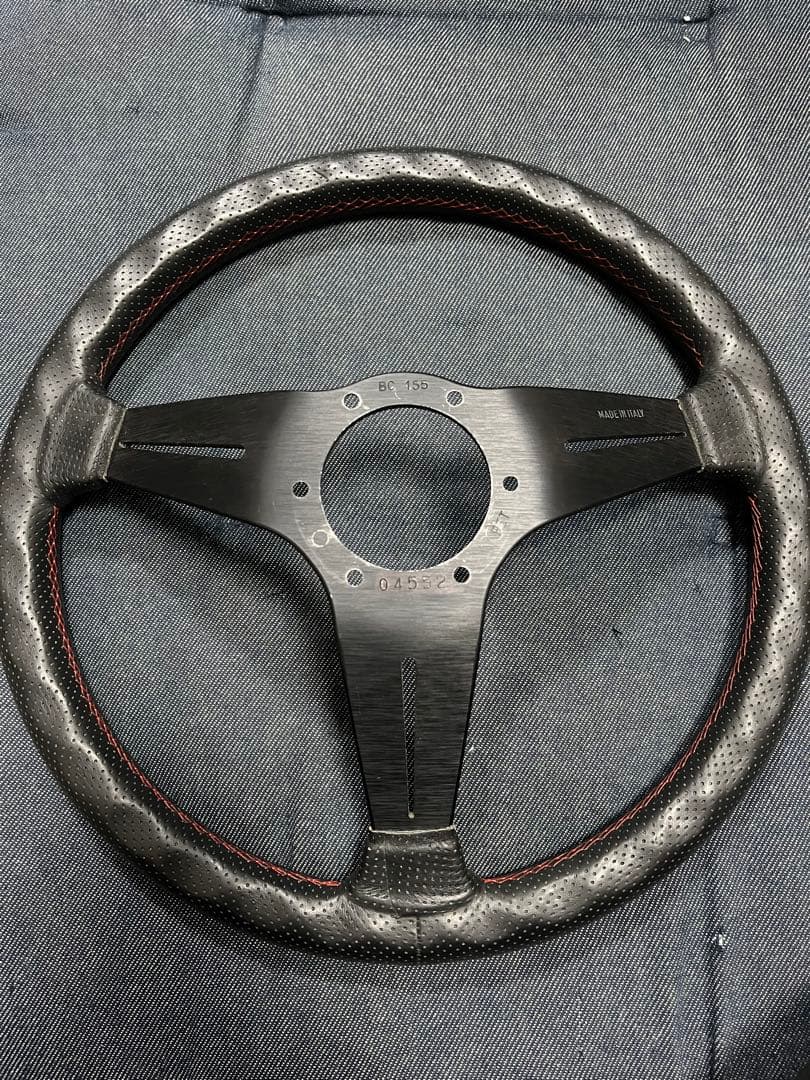 Nardi ステアリングホイール 3スポーク　径35mm