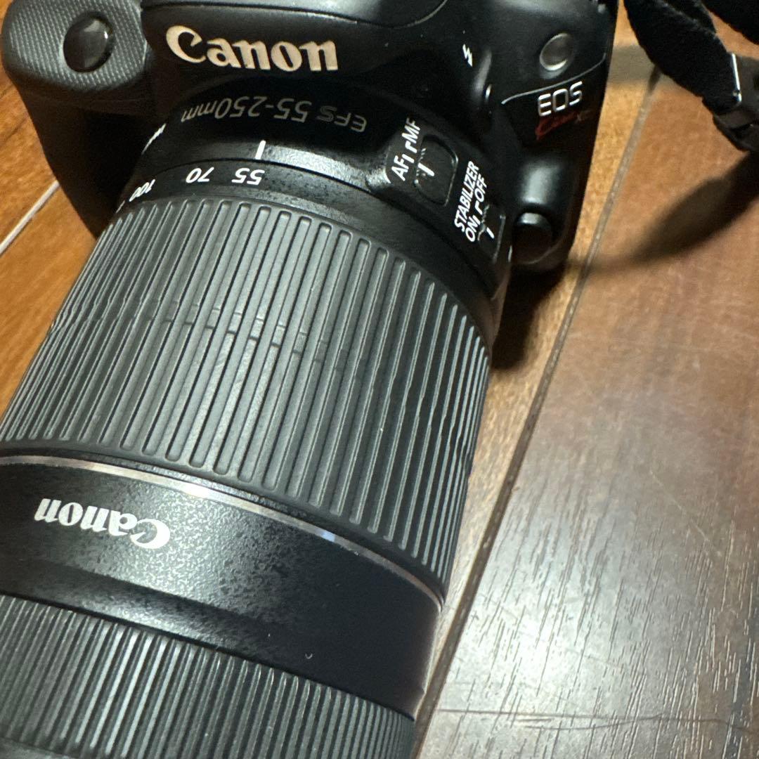 canon キャノン　一眼レフ　カメラ　eos kiss x7 望遠レンズつき