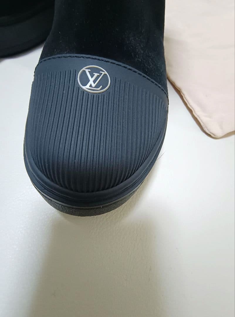 美品　Louis Vuitton ブリージーライン　ムートン　ブーツ　38　黒