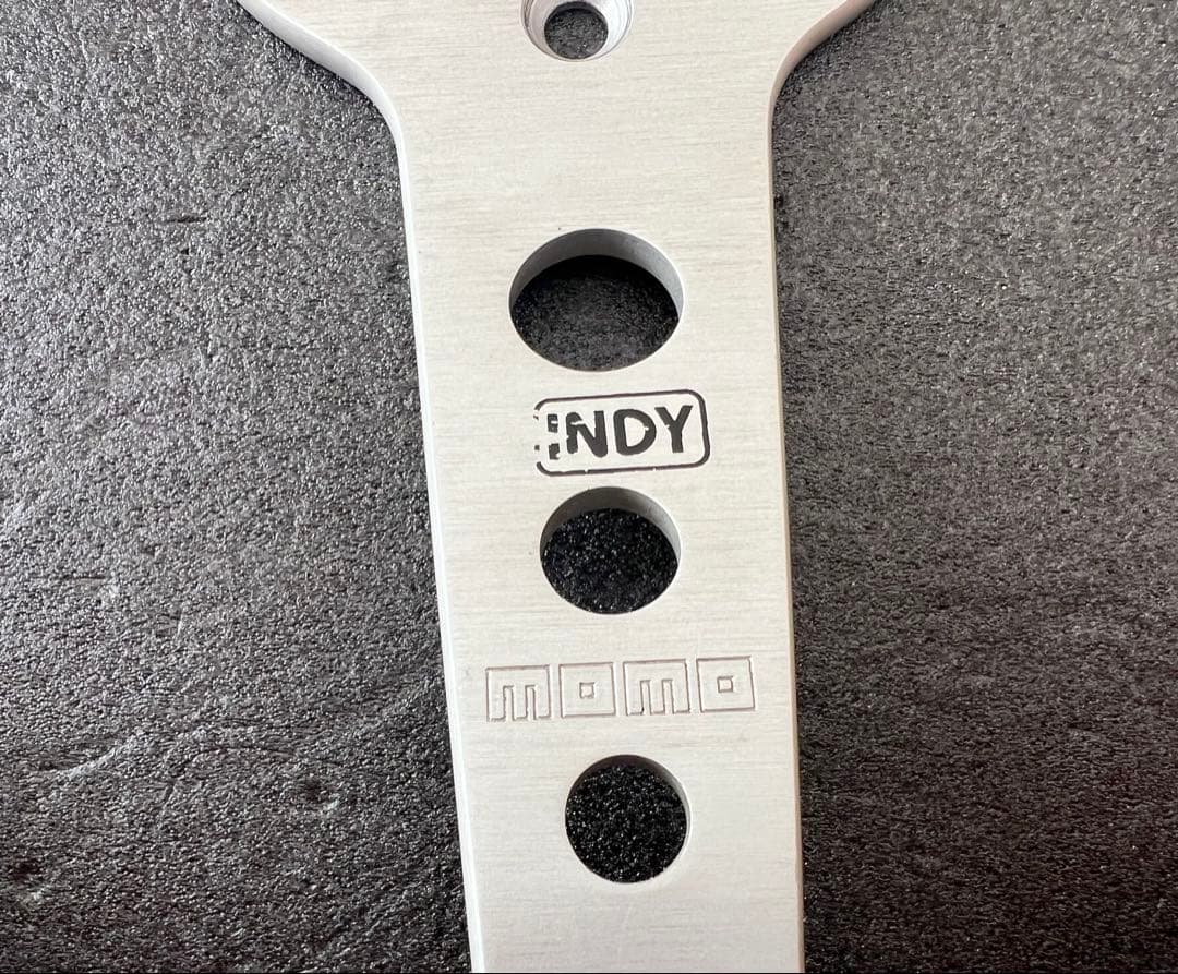 MOMO INDY ウッドステアリング '82年製