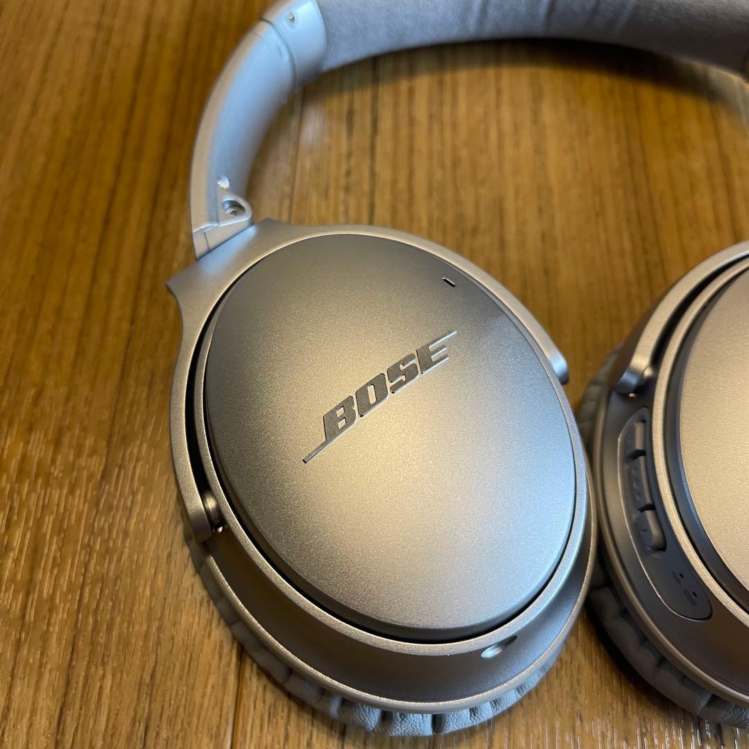 美品！BOSE QUIETCOMFORT35 シルバー ボーズ ヘッドホン