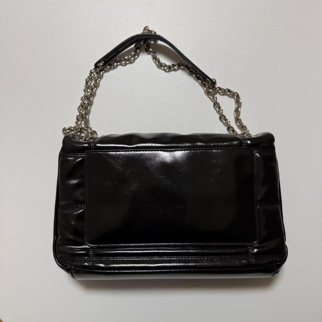 Matin Kim ブラック ショルダーバッグ