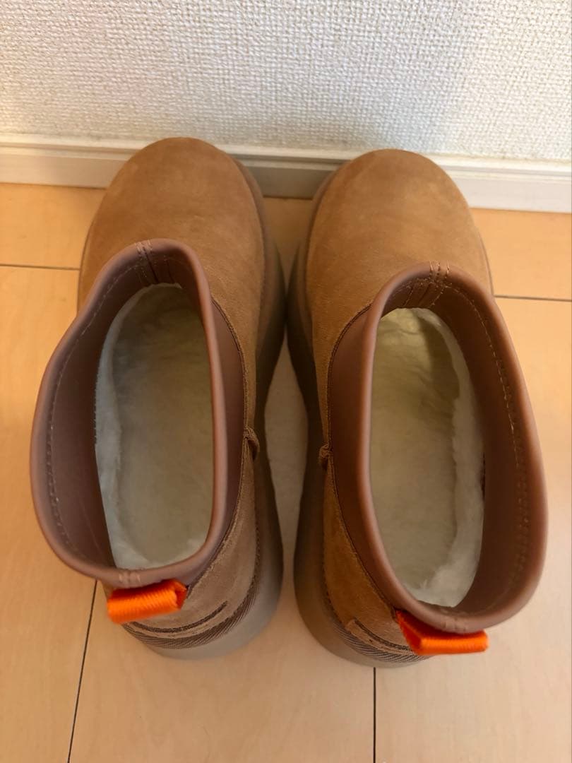 最終値下げ‼️【UGG】クラシックミニディッパー プラットフォーム ムートンブーツ
