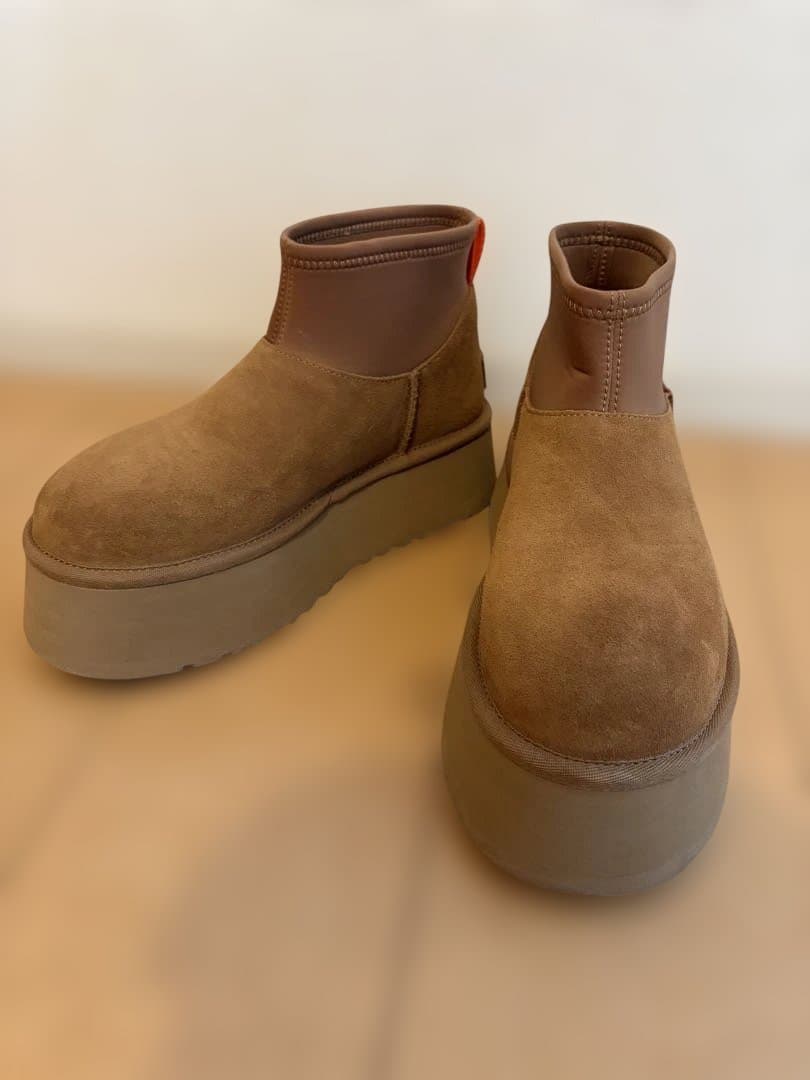 最終値下げ‼️【UGG】クラシックミニディッパー プラットフォーム ムートンブーツ