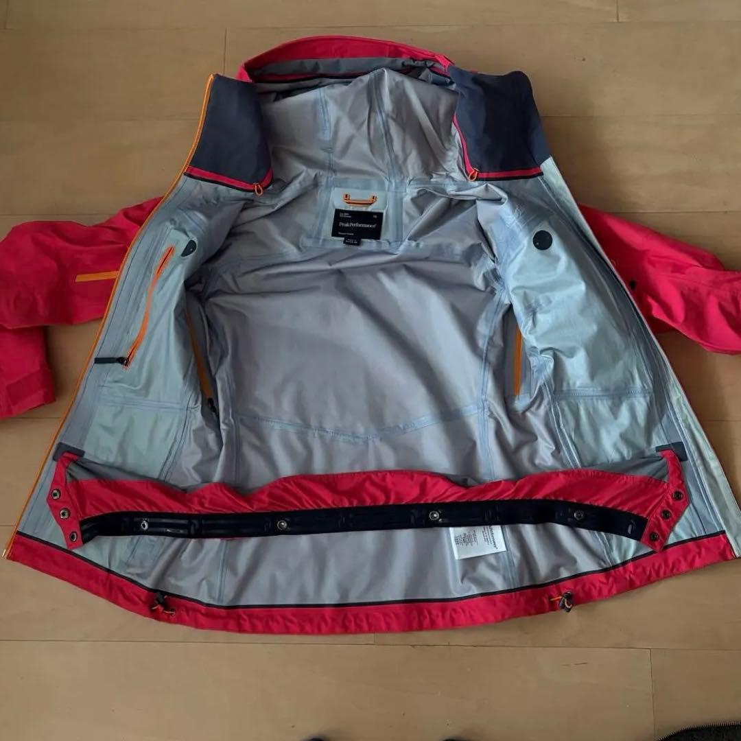 ピークパフォーマンス スキーウェア レディースS 上下セット スノーボードウェア