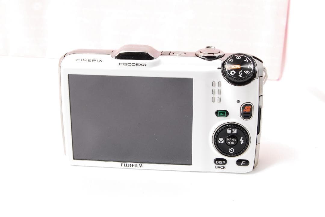 〓コンデジ〓FUJIFILM フジフィルム FINEPIX F600 EXR