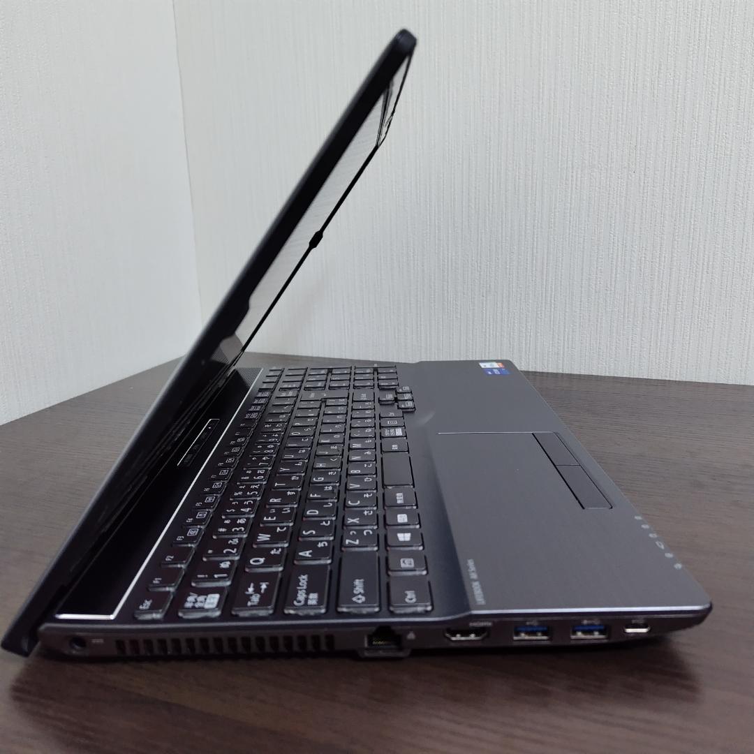 【第１１世代Corei7】富士通／TH53/F3／メモリ32GB／SSD1TB