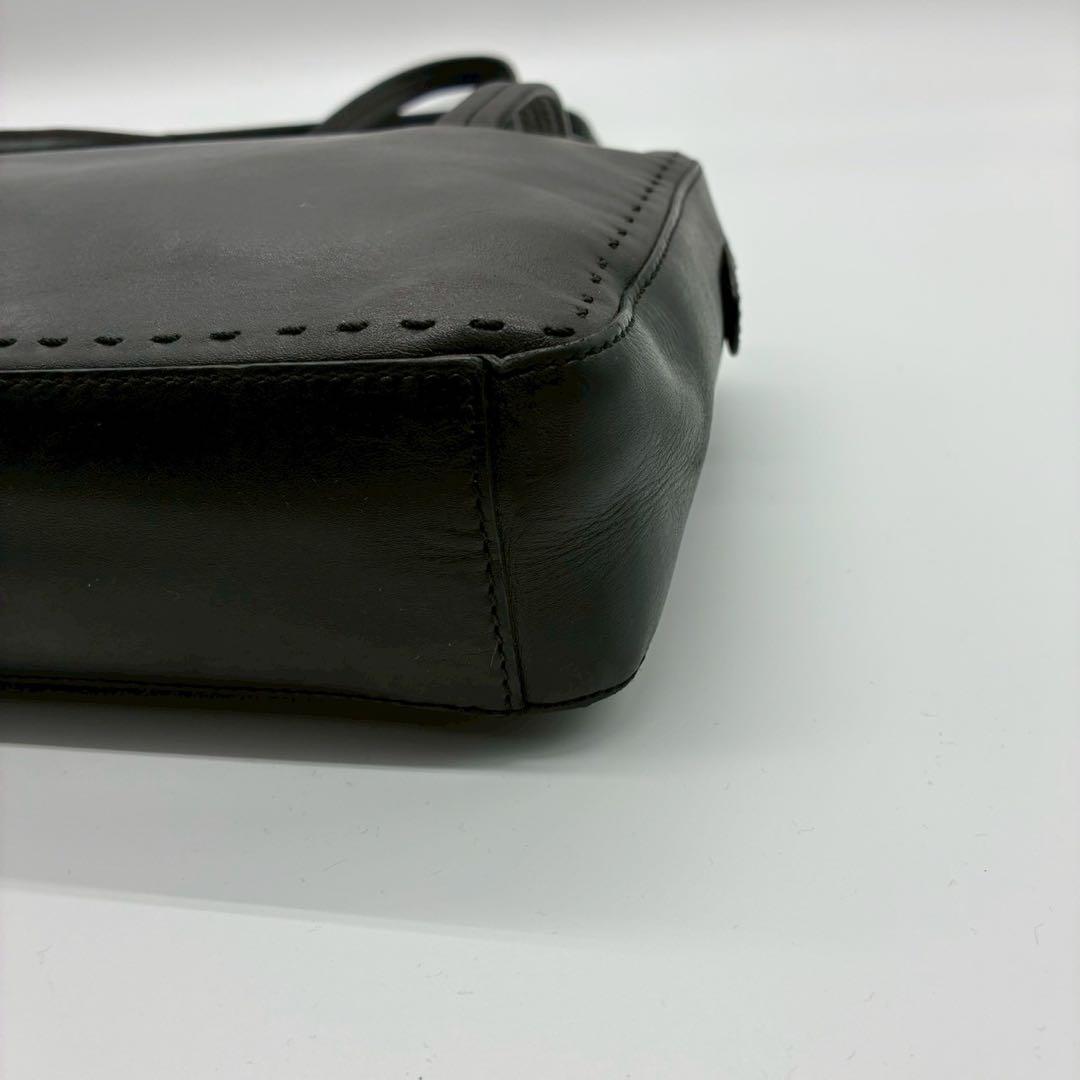 Max Mara マックスマーラ　オールレザー　ワンショルダー　本革　ブラック