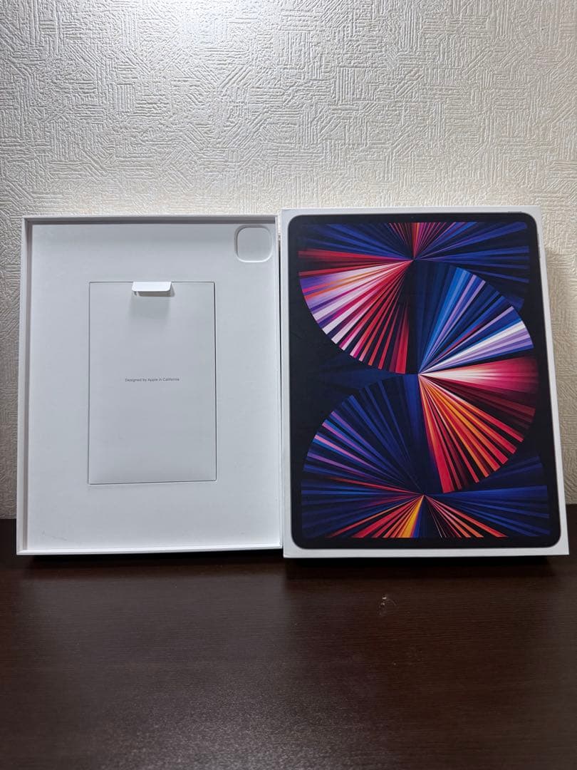 iPad Pro 12.9インチ 第5世代　スペースグレー 本体
