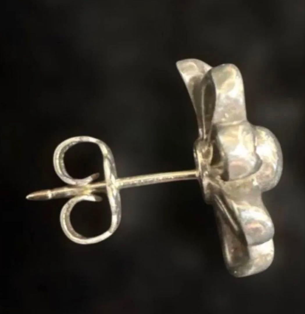 ティファニー デイジーピアス シルバー925片耳のみ