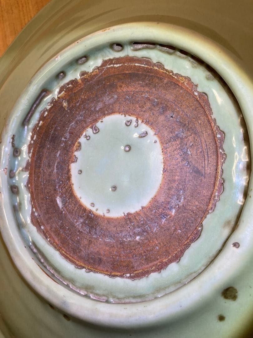 明時代　龍泉窯青磁大皿　箱付き