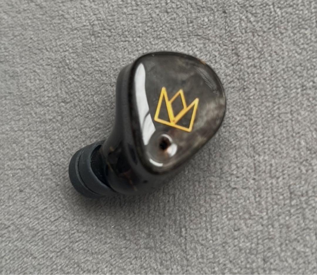 イヤホン Noble Audio Fokus Prestige Black