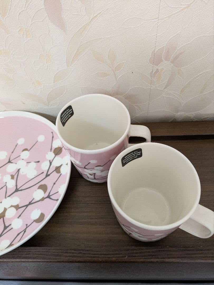 お纏め品　マリメッコ　マグカップ　プレート　ルミマルヤ