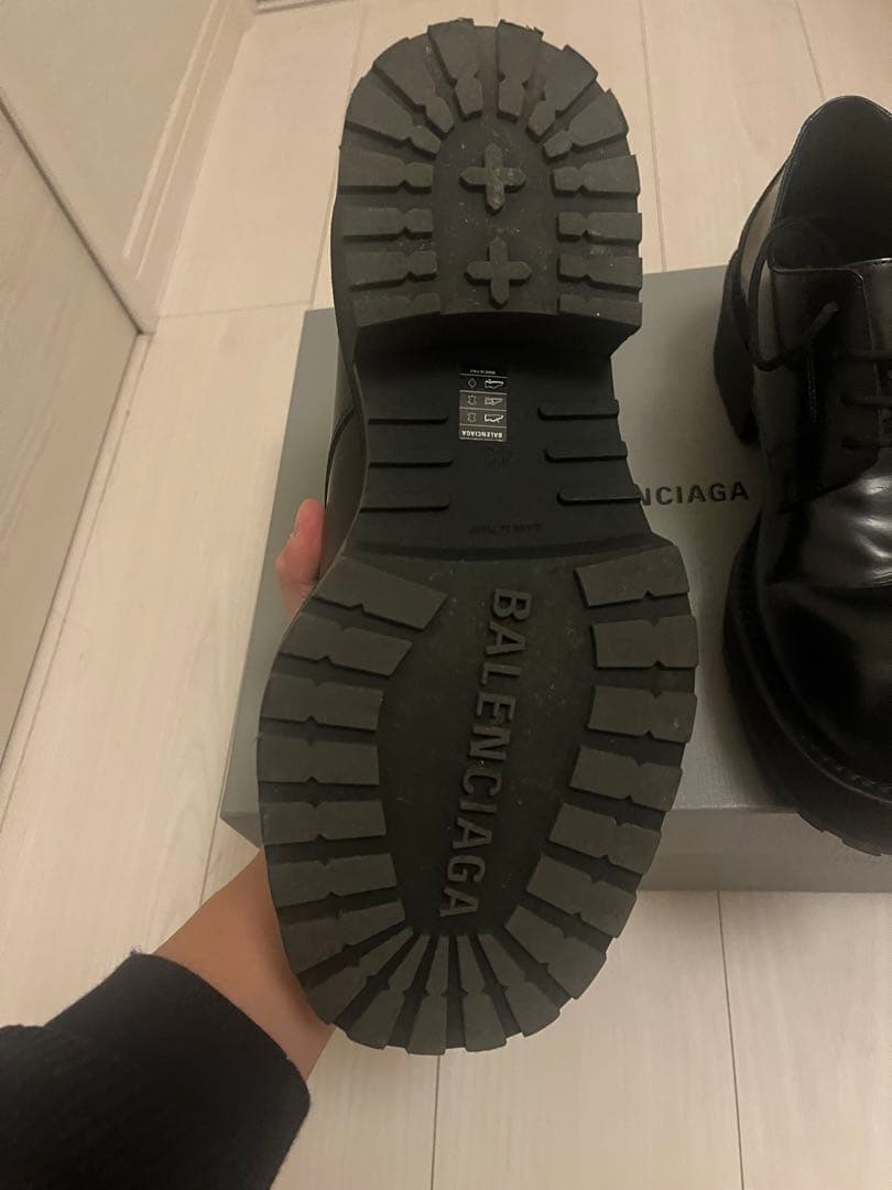 balenciaga バレンシアガ　 VENOM ダービー　40
