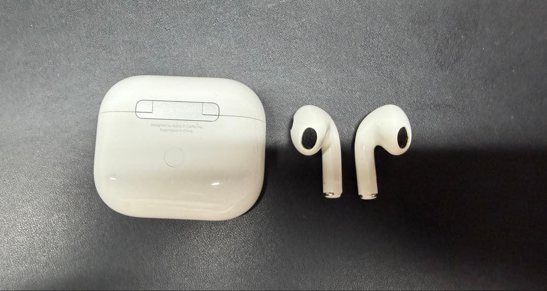 Apple AirPods3 本体 箱、ケース付き