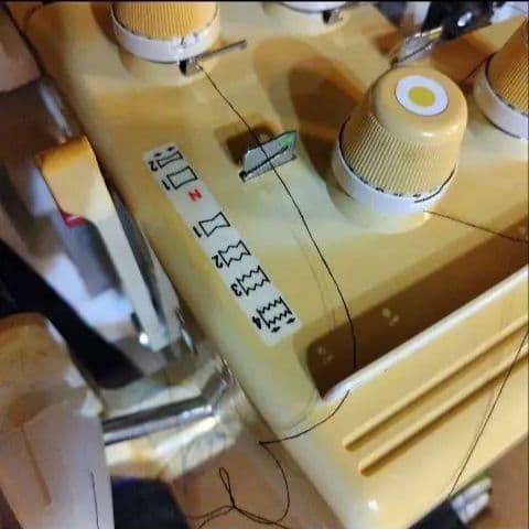 ベビーロックミシン　糸セット　PROLINE　日本製　BL4-828 自宅保管