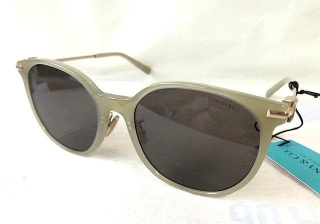 定価6.6万ティファニーTiffany&Coサングラス眼鏡メガネめがね国内正規品