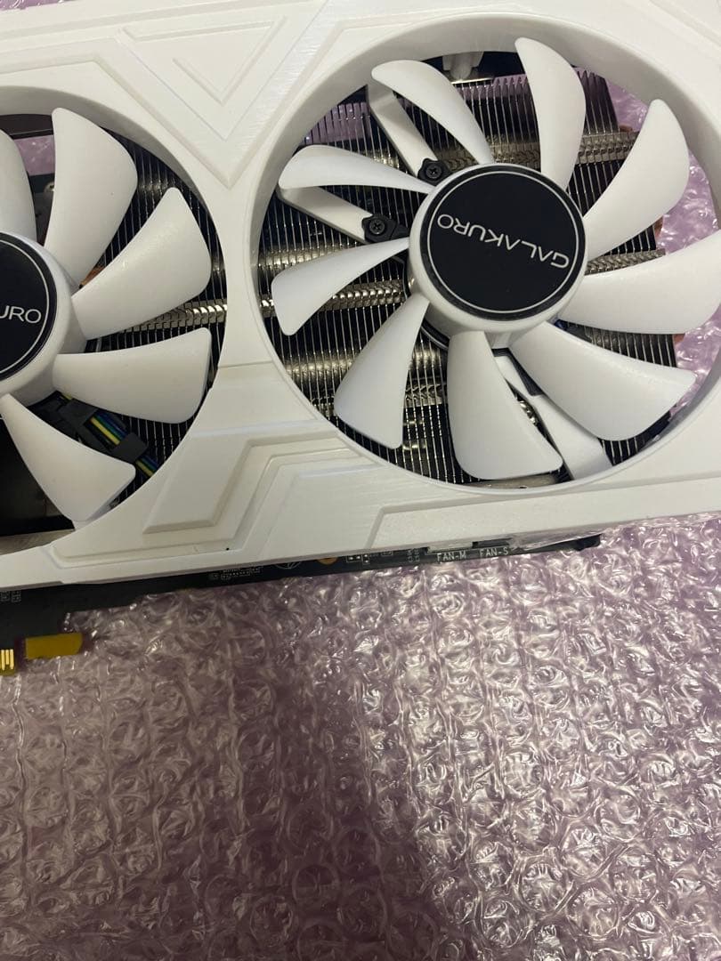 グラフィックボード・グラボ・ビデオカード RTX2070 Super EX Gamer white -1 Click