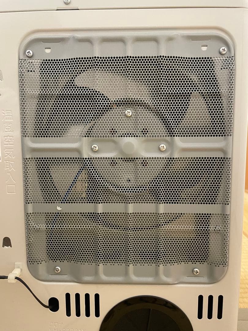 コロナ石油ファンヒーター　ホワイト