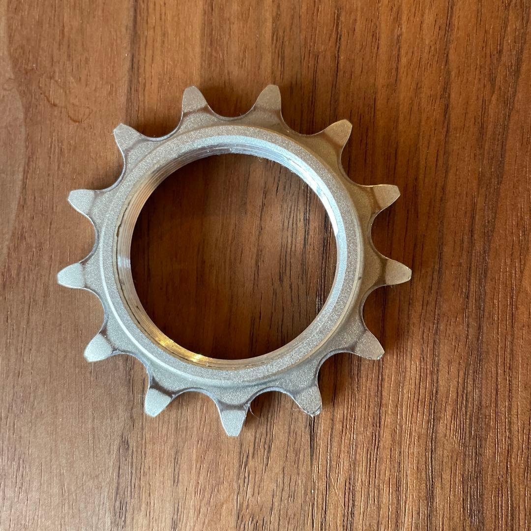 ピスト　小ギア　スギノ　軽合金製　ギガス13T ⑥