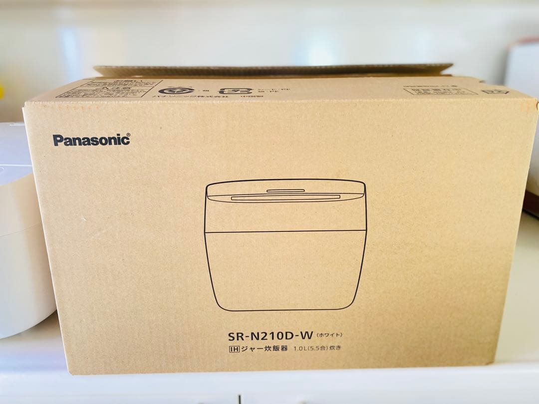 新品 未使用Panasonic 炊飯器 SR-N210D-W 1.0L ホワイト