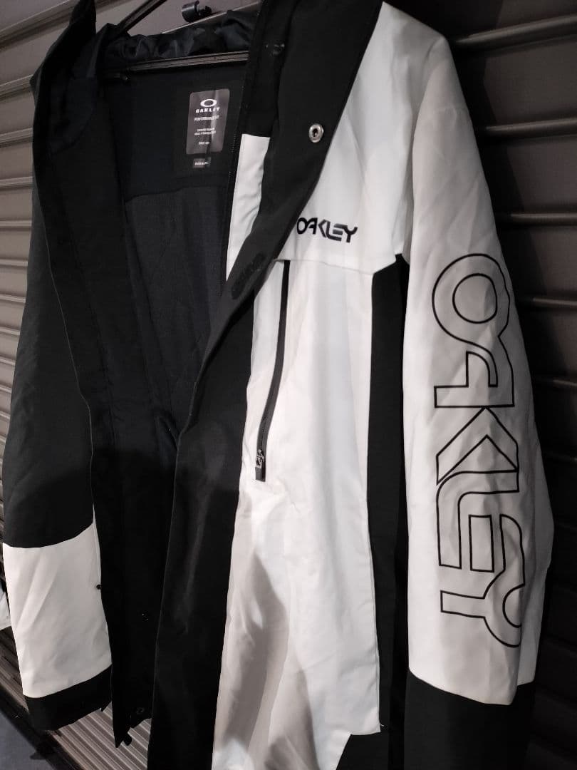 OAKLEY スノーボードウェア　Lサイズ　オークリー