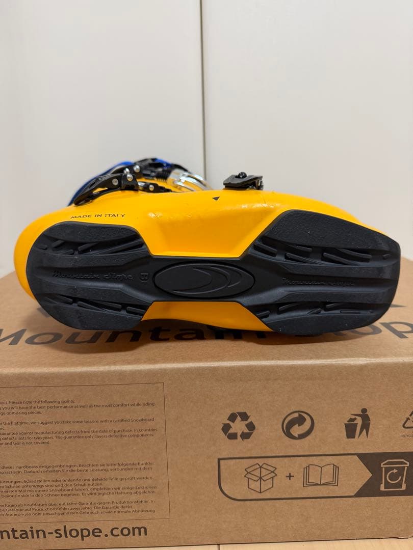 【美品】Mountain Slope 100ST 2025-2026 Bシェル