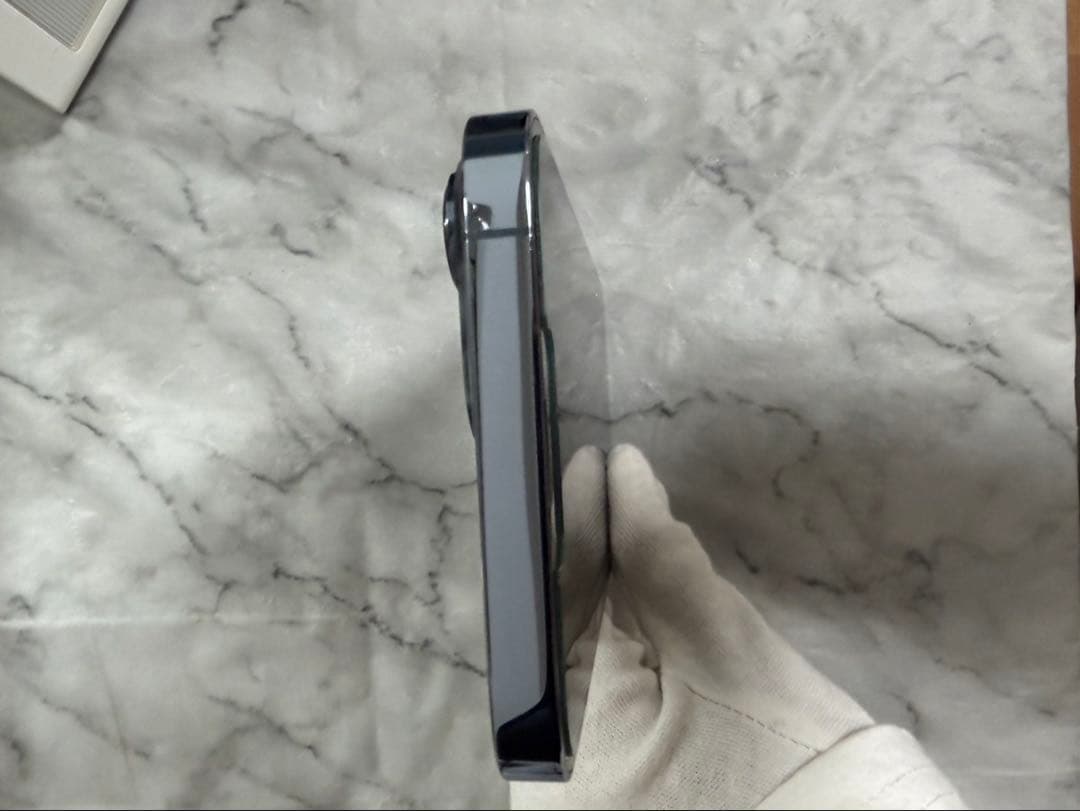 Apple iPhone 13promax 128gb本体