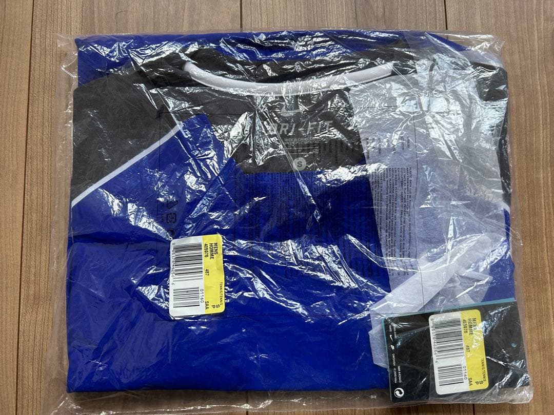 新品【海外モデル】ナイキ フェデラー 2011 クレー シャツ RF