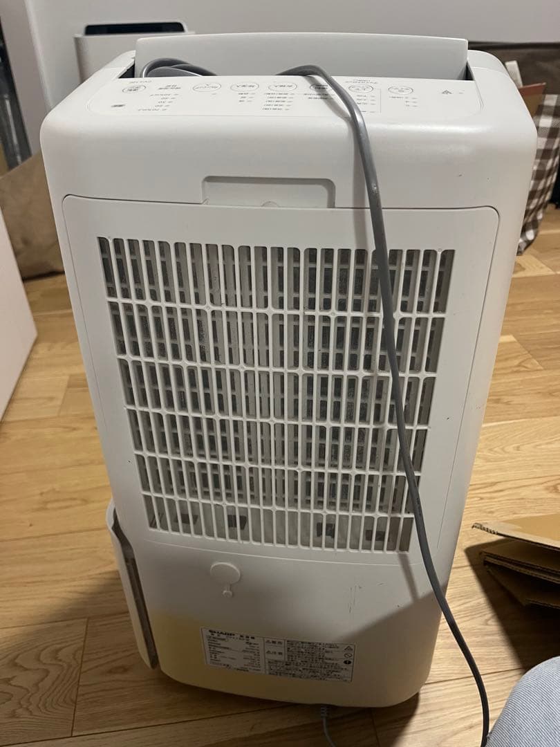 シャープ 衣類乾燥機 除湿機 12L 14畳 / 2020年モデル ホワイト