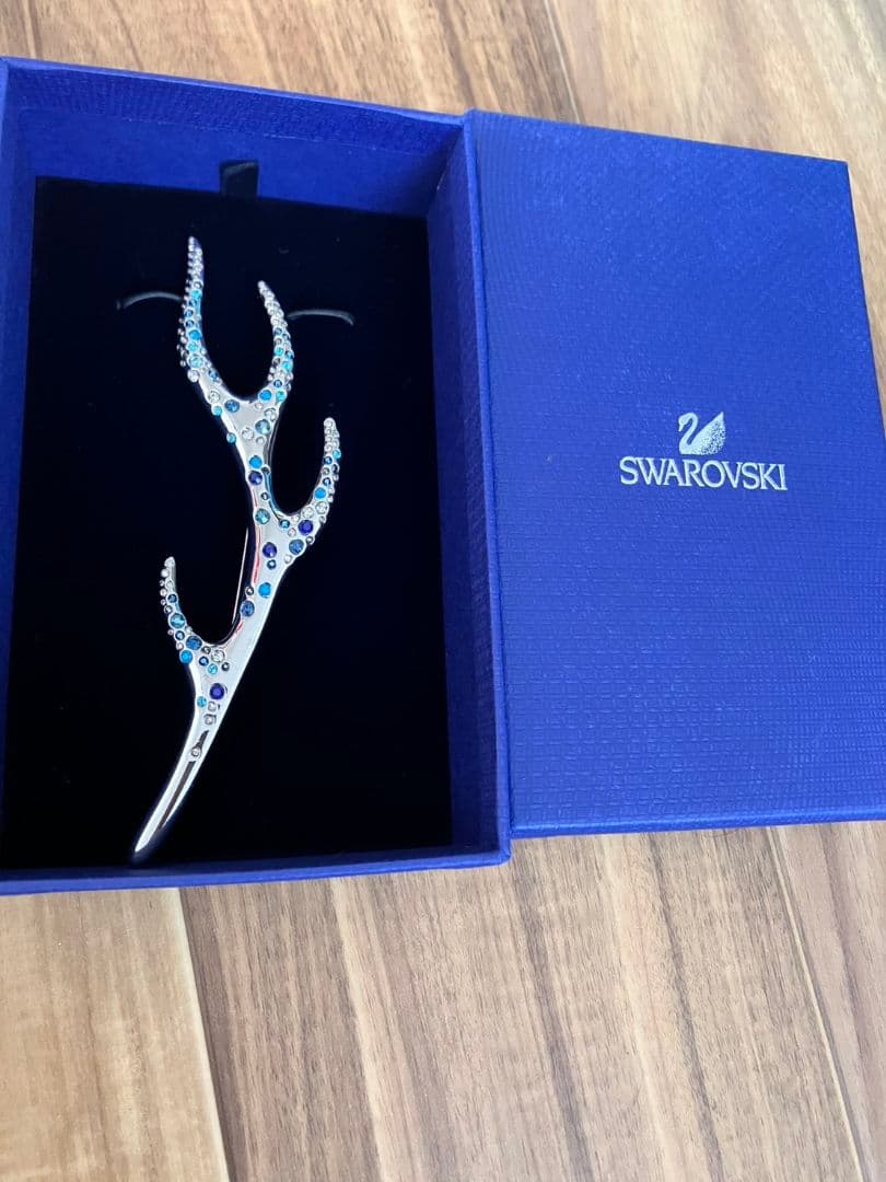 ★SWAROVSKI　スワロフスキー　ブローチ　雄鹿の角