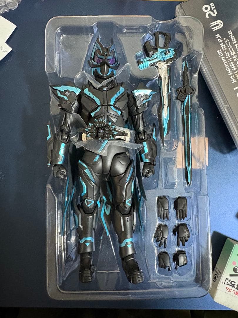 S.H.Figuarts 仮面ライダーXギーツ