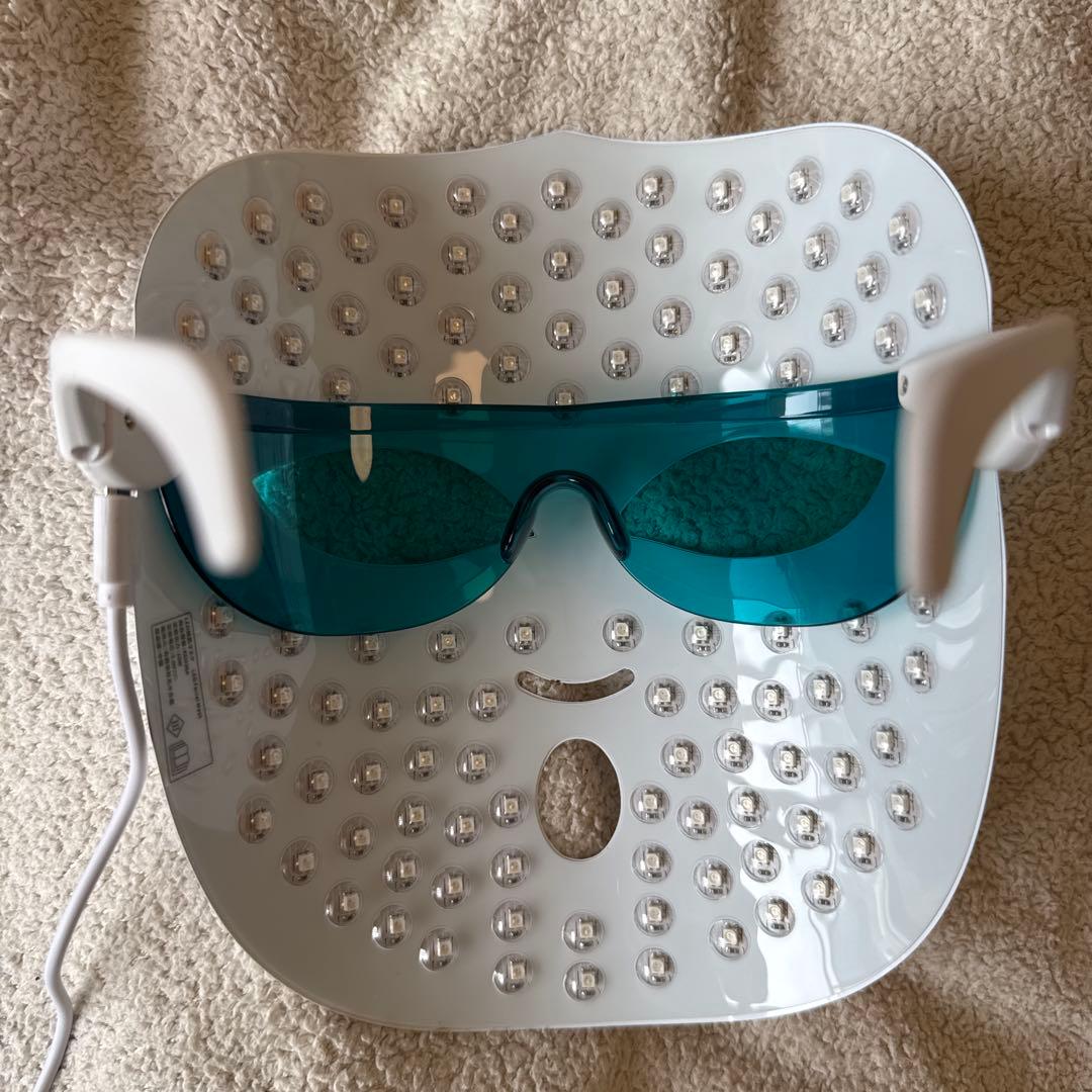 nenaga-Labo LEDフェイスマスク（3色）