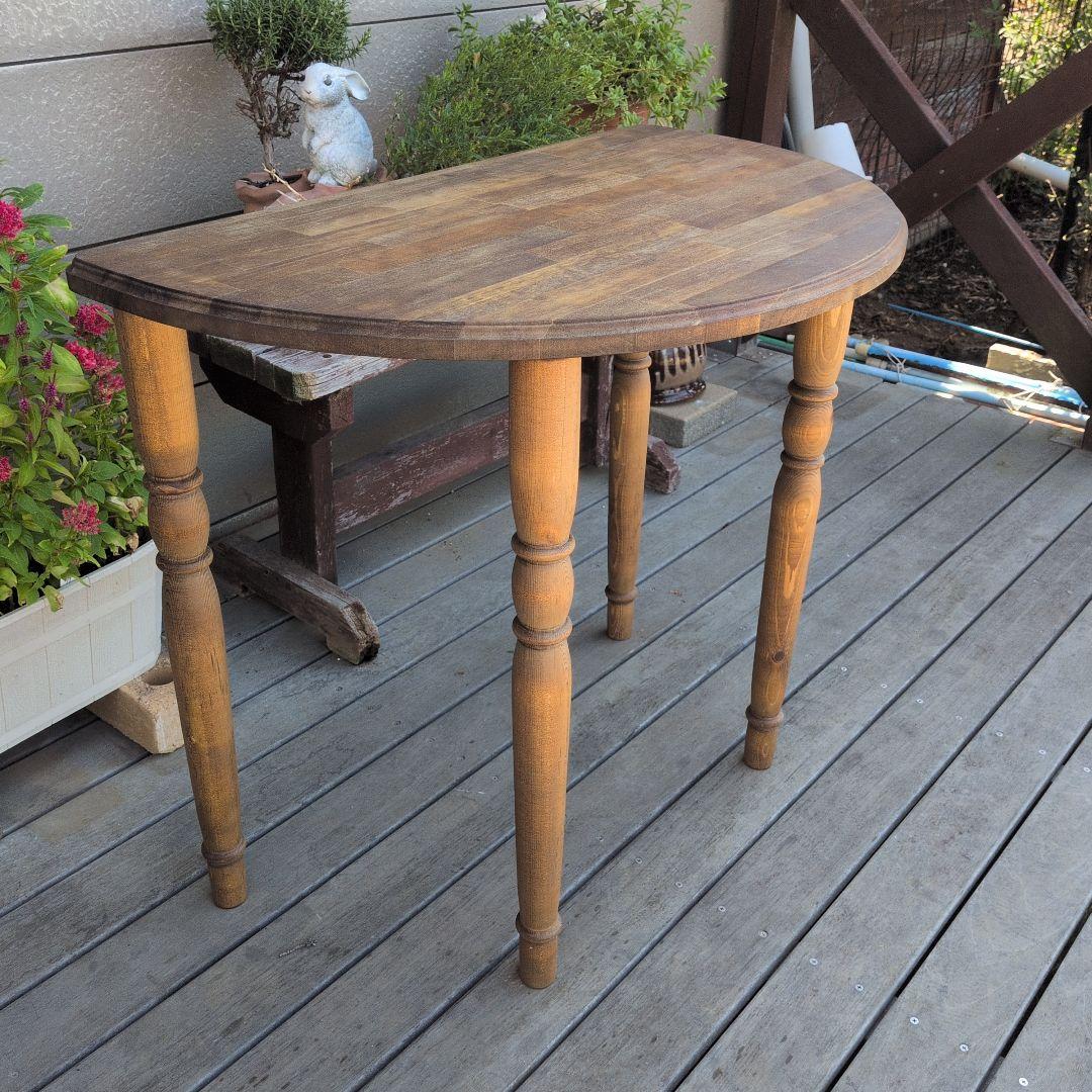 カントリー木工　家具　ろくろ脚のハーフラウンドテーブル