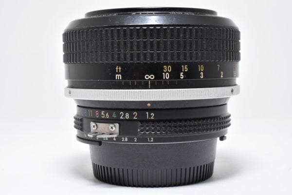 フィルムカメラ Nikon Nikkor Ai 55mm f/1.2 MF #465-2