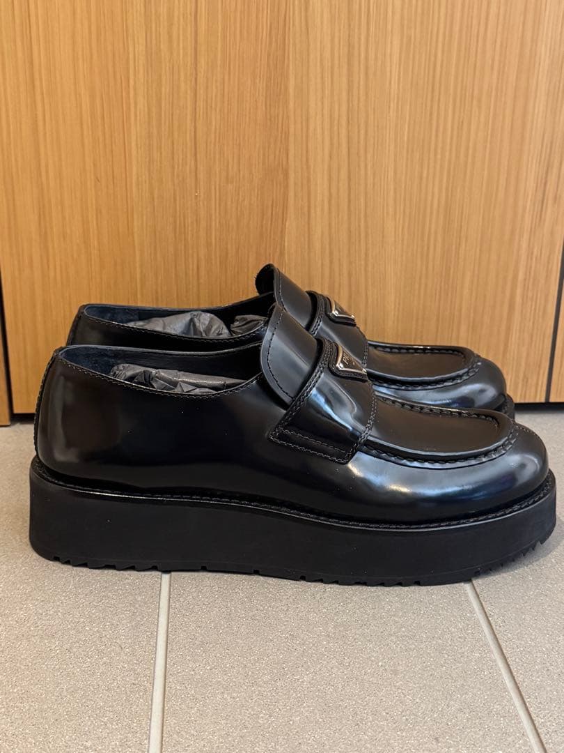 PRADA サイズ39 レザーローファー