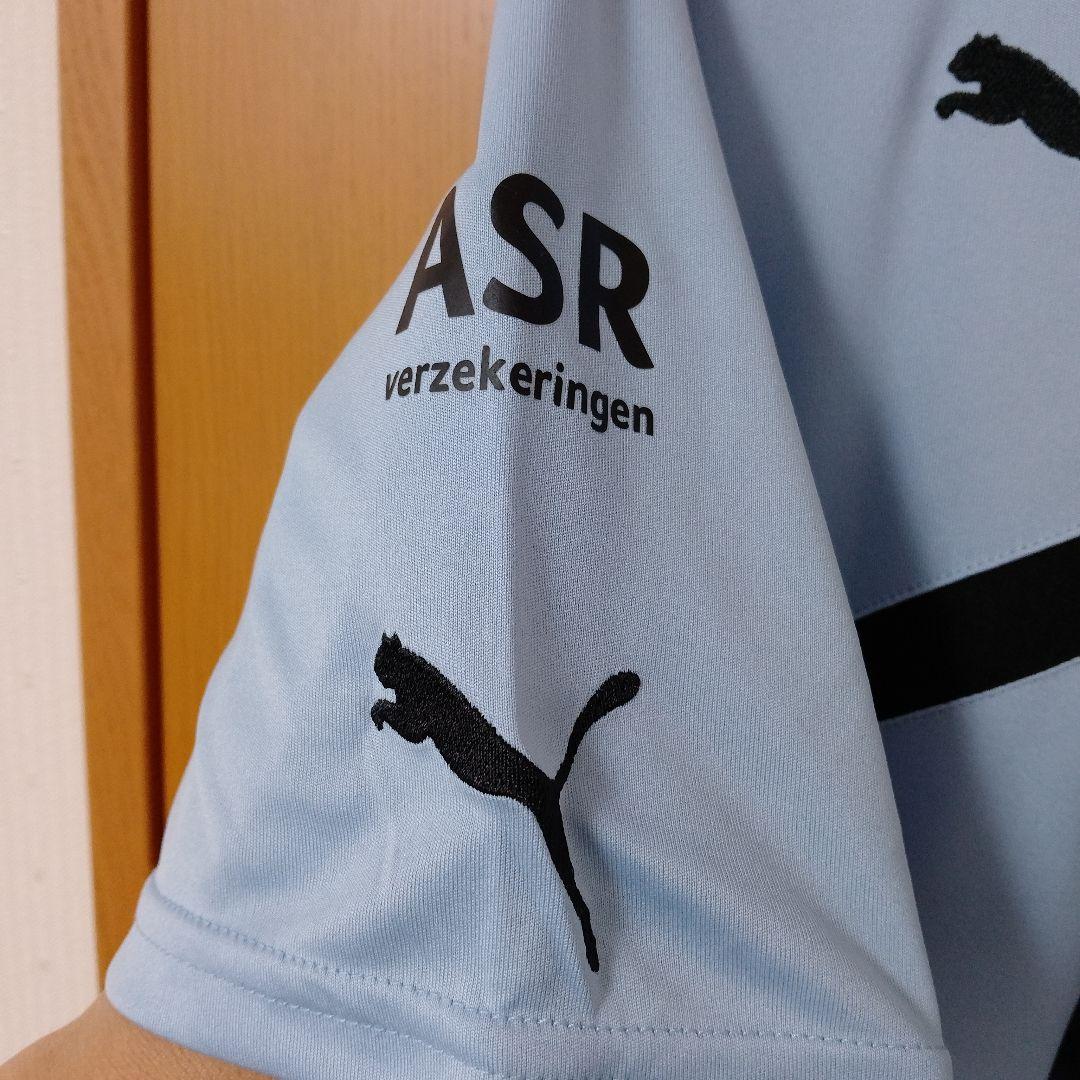 Feyenoord Clasie 16 水色シャツ