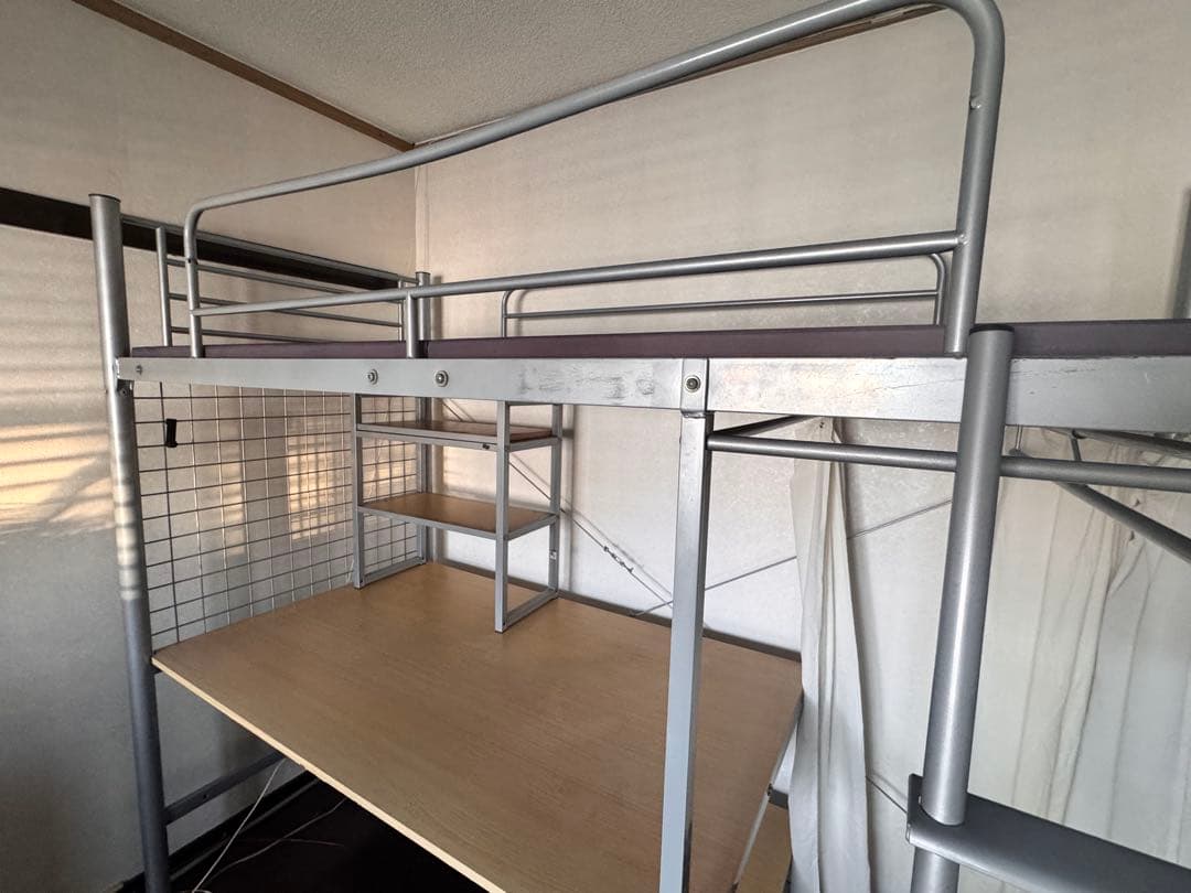 値下げしました。デスク付きロフトベッド シングルサイズ