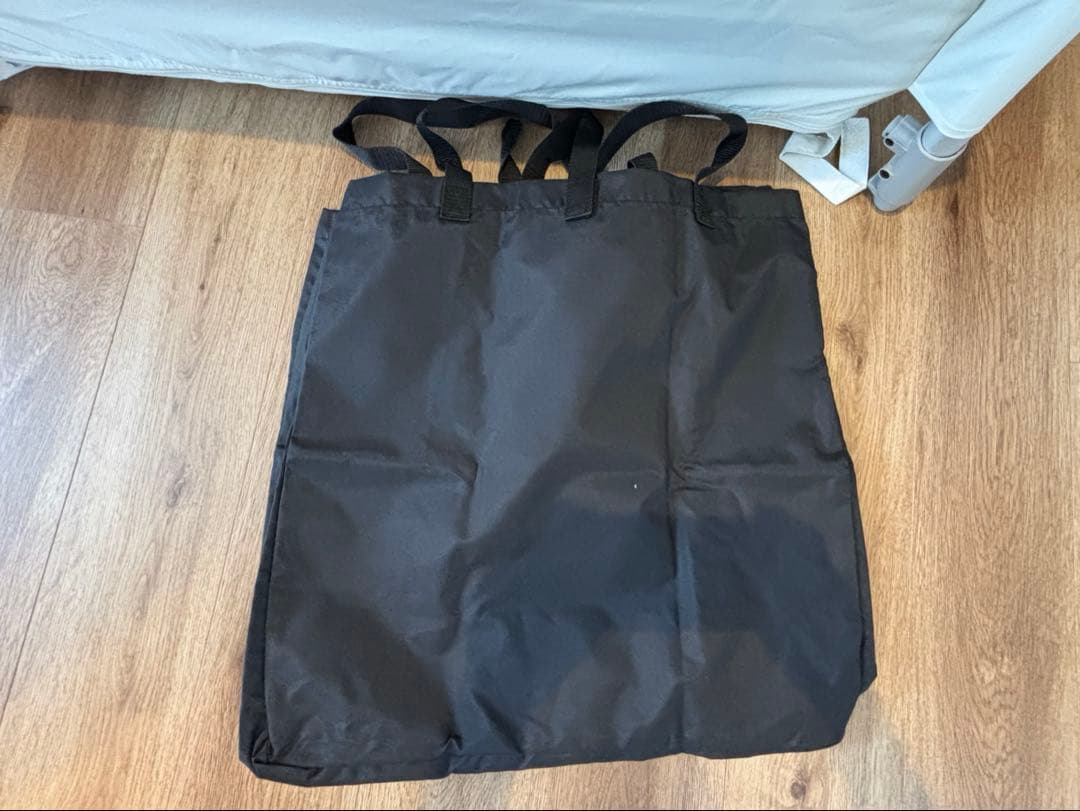 Combi コンビ すくすやトモネル　ベビーベッド　コンパクト