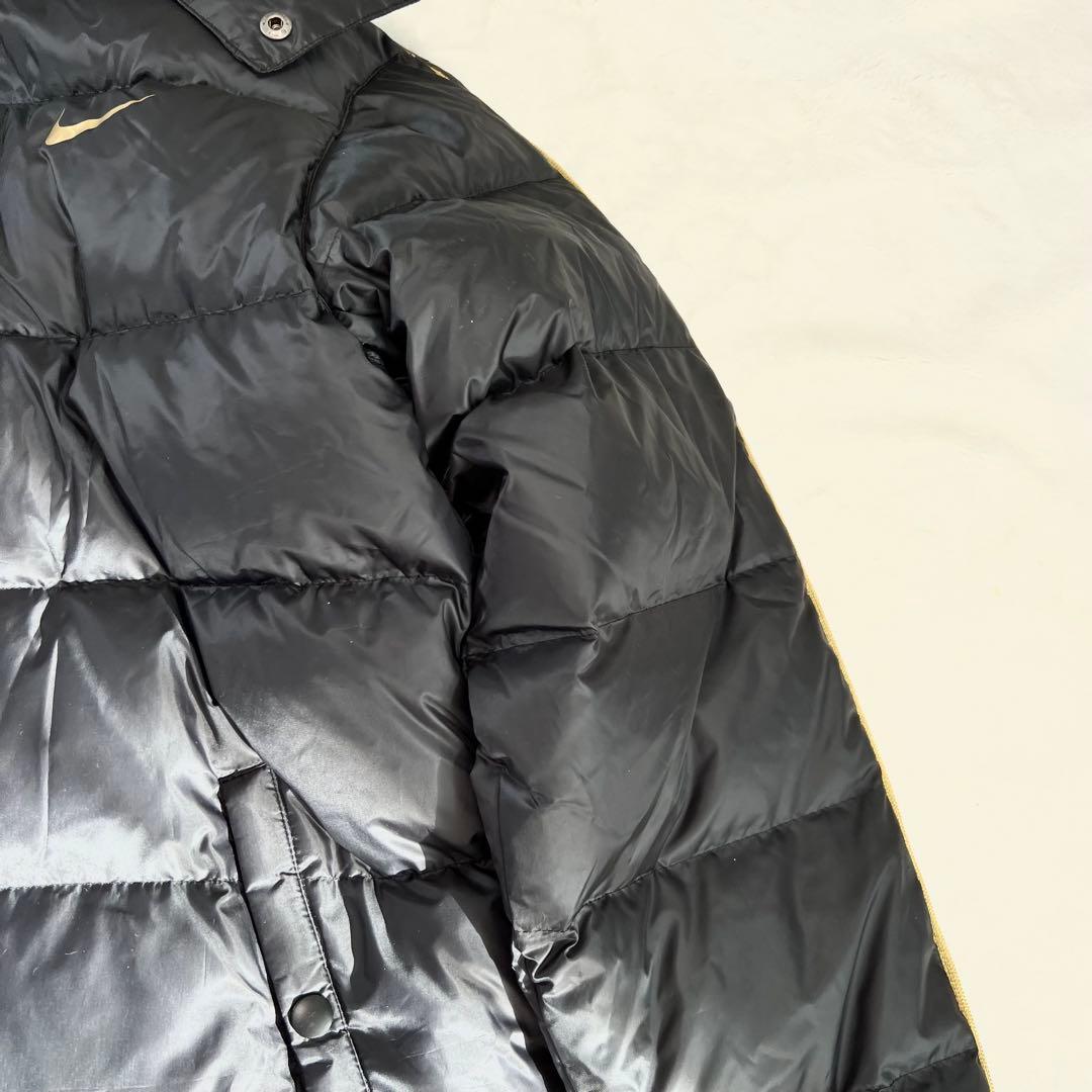 ナイキ　ダウンベンチコート　ブラック/ゴールド　M
