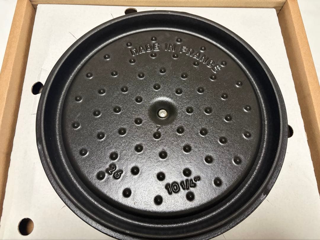 【美品】Staub ストウブ ココット　26 ミトン付　 黒　両手鍋