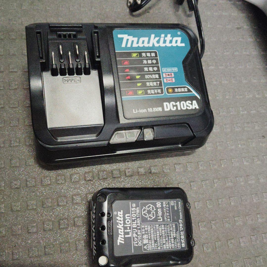 マキタ 掃除機　　③